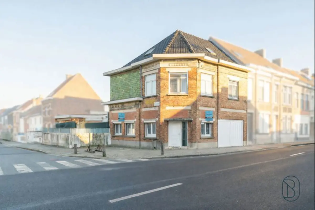 Huis te  koop in Ronse 9600 305000.00€ 5 slaapkamers 200.00m² - Zoekertje 655812