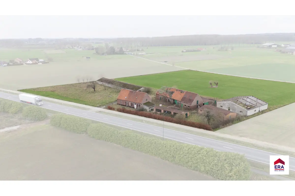 Handelszaak te  koop in Aalter 9880 425000.00€ 5 slaapkamers 200.00m² - Zoekertje 655630