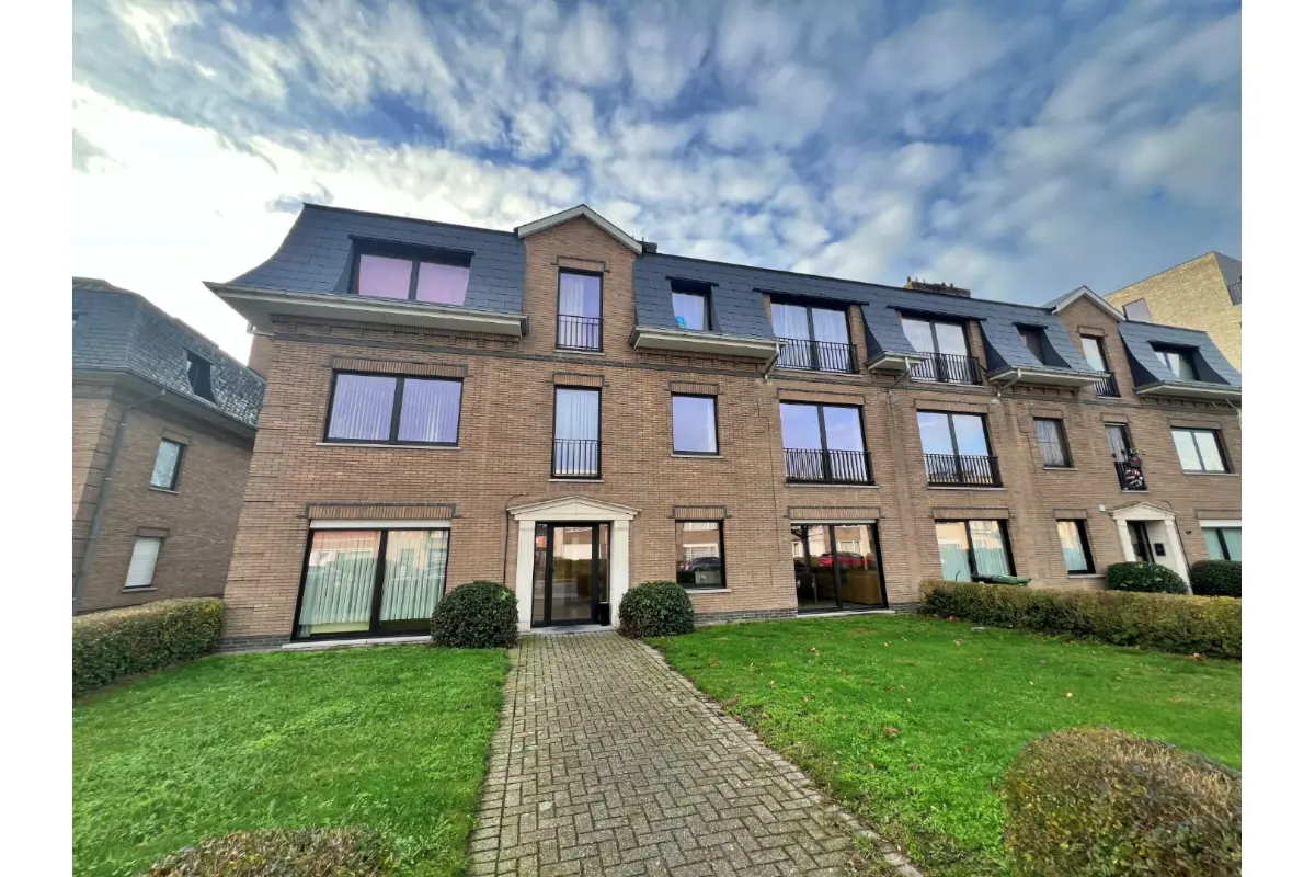 Appartement te  huur in Wondelgem 9032 1100.00€ 2 slaapkamers 98.00m² - Zoekertje 655899