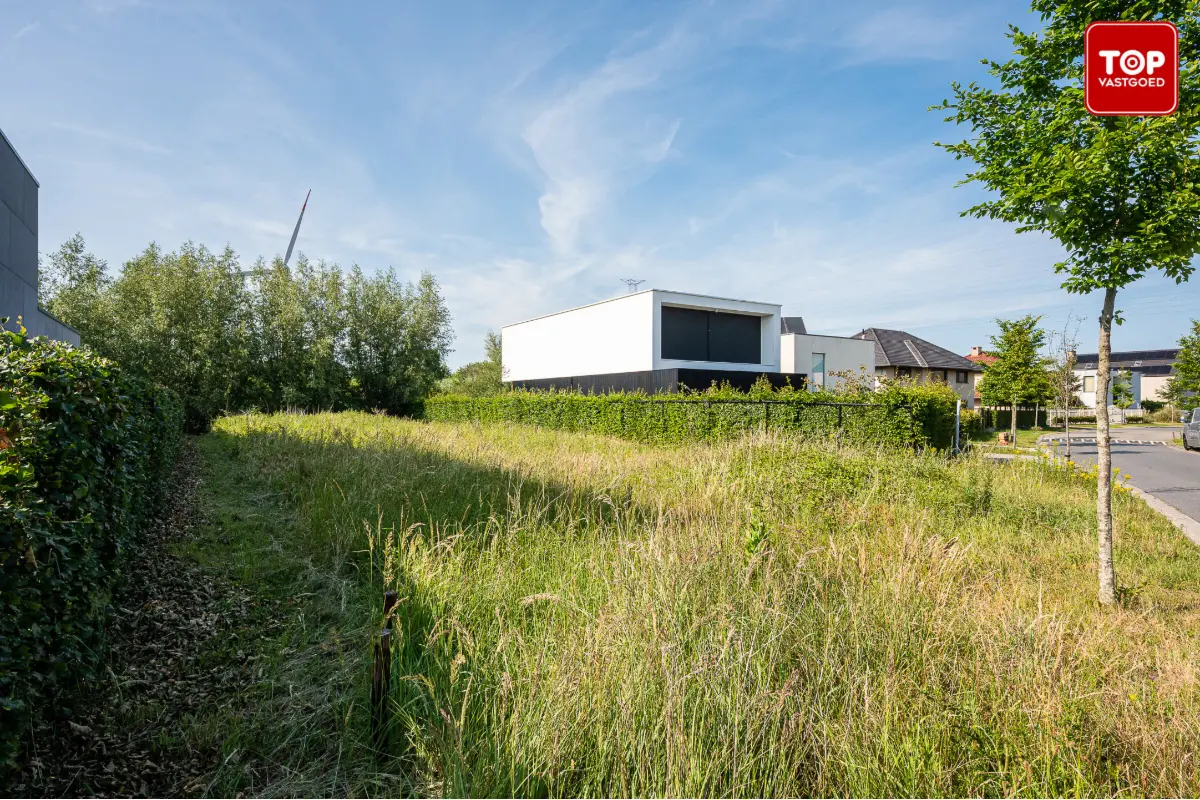 Grond te  koop in Wondelgem 9032 359000.00€  slaapkamers m² - Zoekertje 656164