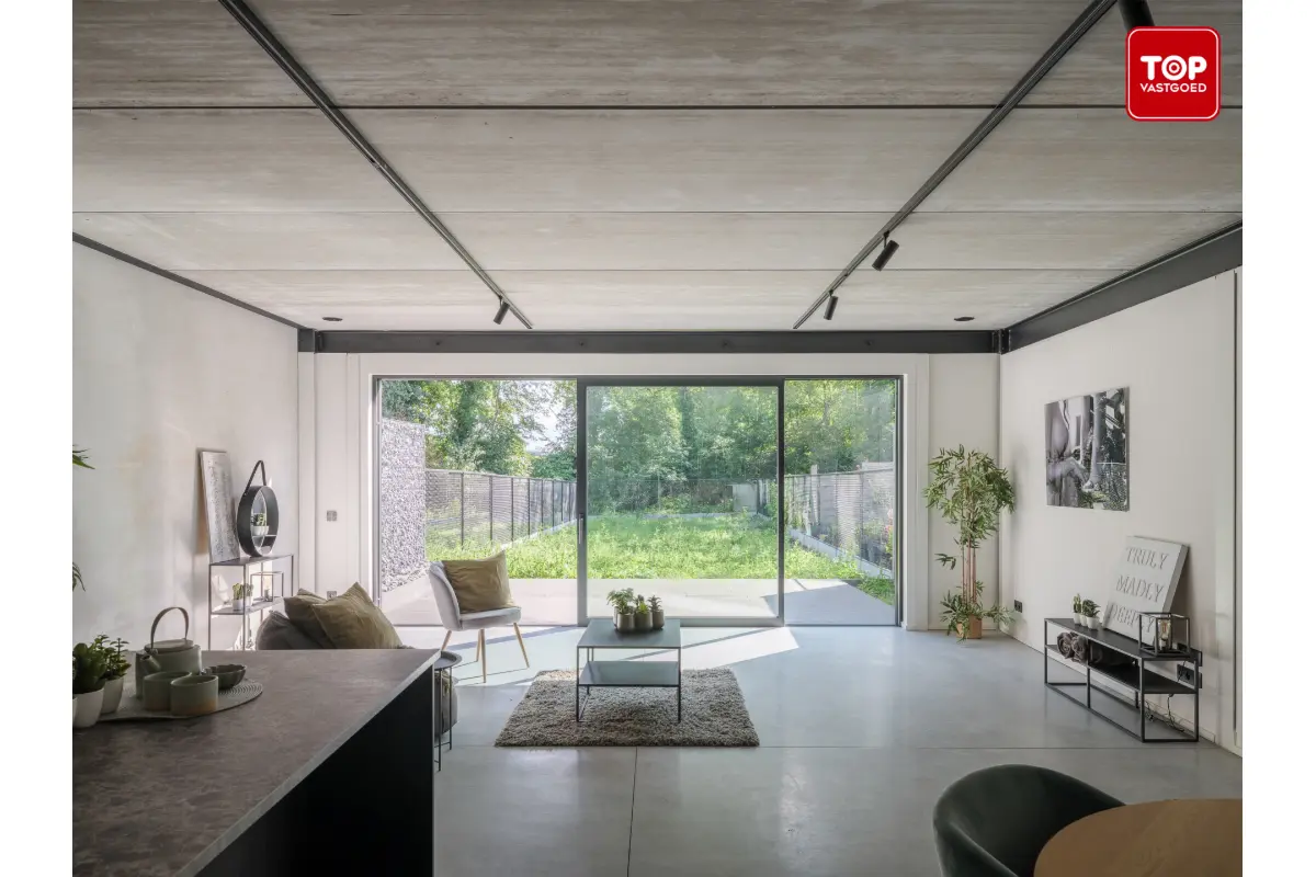 Huis te  koop in Sint-Lievens-Houtem 9520 449000.00€ 3 slaapkamers 220.00m² - Zoekertje 656885