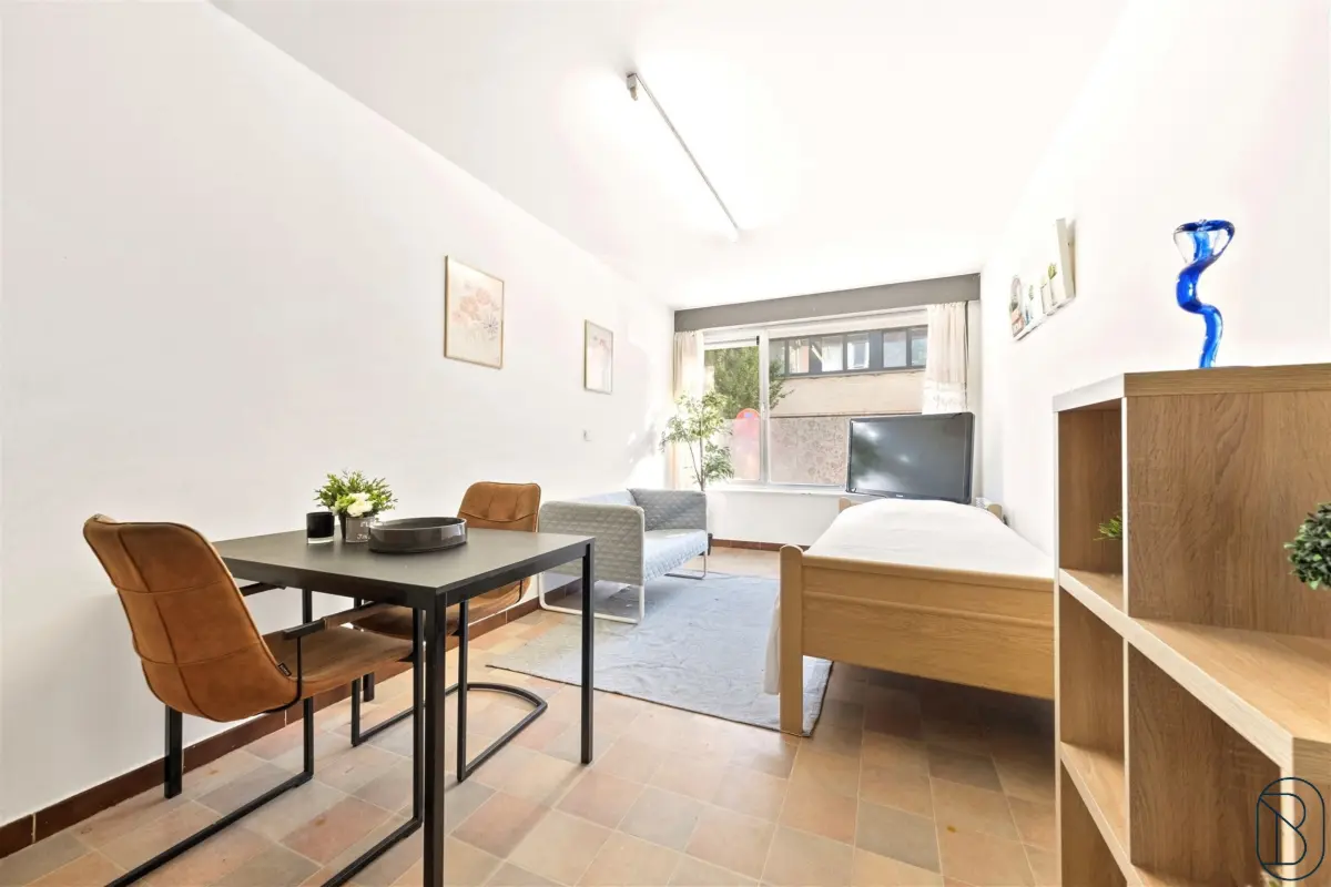 Appartement te  koop in Ronse 9600 79500.00€ 1 slaapkamers 28.00m² - Zoekertje 656881