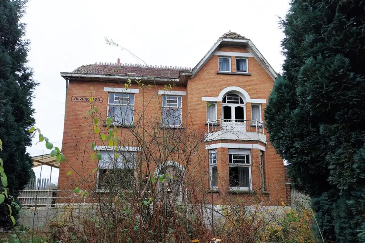 Huis te  koop in Idegem 9506 499000.00€ 4 slaapkamers 340.00m² - Zoekertje 657372