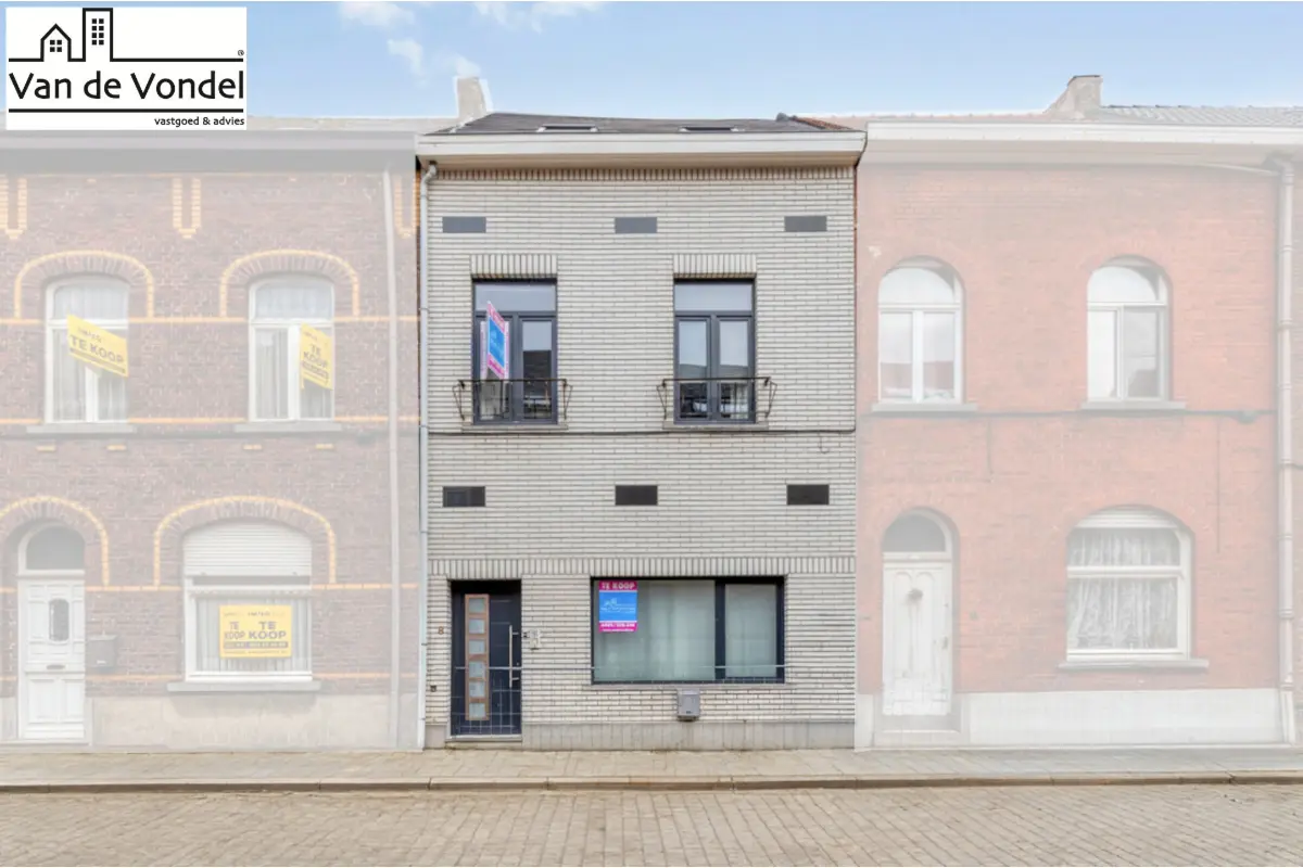 Huis te  koop in Aalst 9300 299000.00€ 3 slaapkamers 195.00m² - Zoekertje 657545
