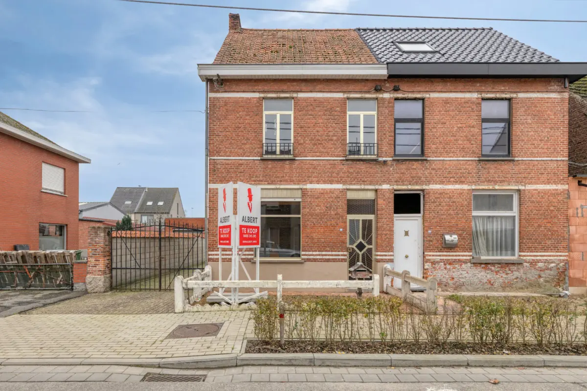 Huis te  koop in Wichelen 9260 189000.00€ 3 slaapkamers 121.00m² - Zoekertje 659009