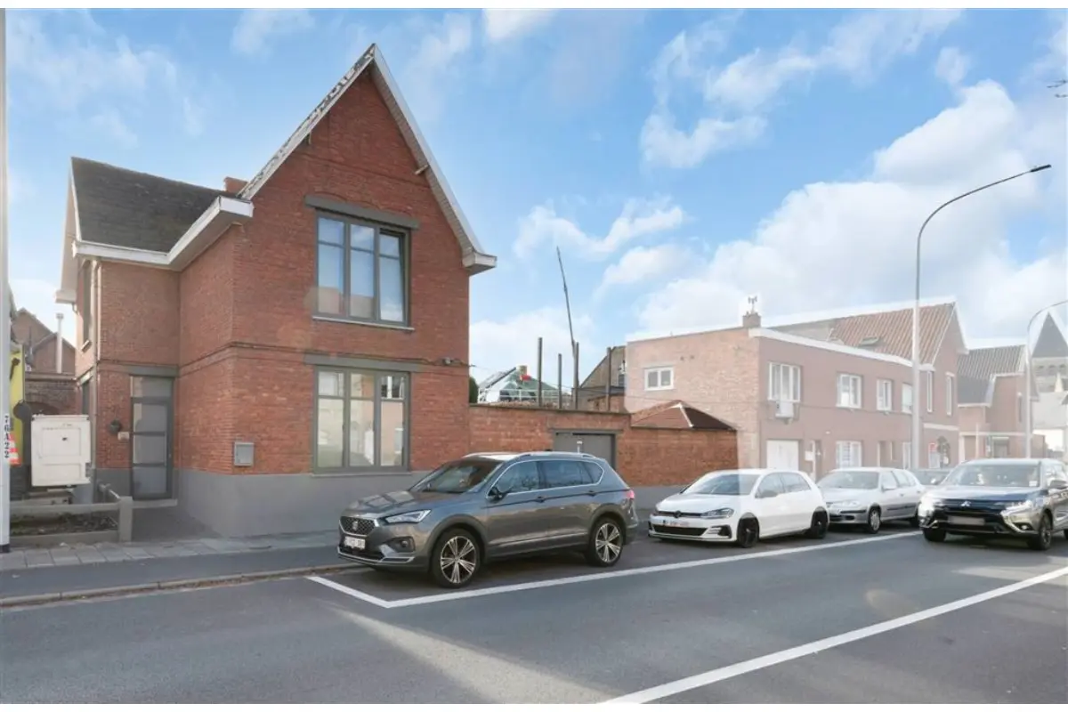 Huis te  koop in Aalst 9300 325000.00€ 3 slaapkamers 135.00m² - Zoekertje 659512