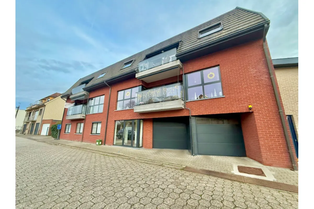 Appartement te  huur in Ertvelde 9940 950.00€ 2 slaapkamers 106.00m² - Zoekertje 659268