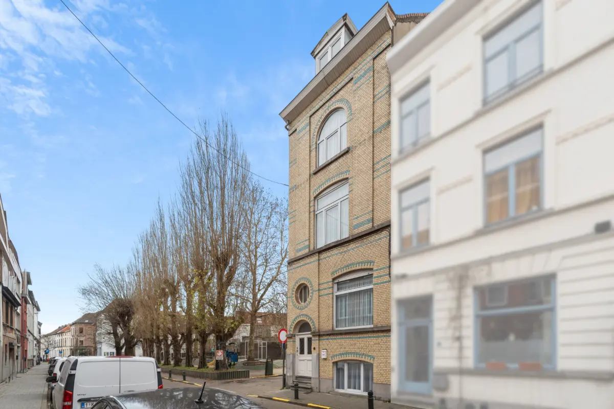 Huis te  koop in Gent 9000 675000.00€ 6 slaapkamers 255.00m² - Zoekertje 660824