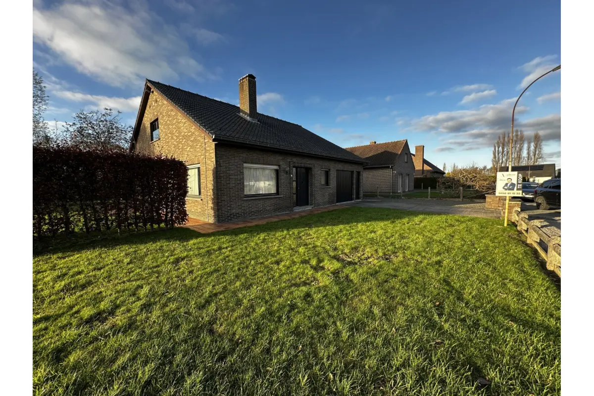 Huis te  koop in Aalter 9880 345000.00€ 2 slaapkamers 156.00m² - Zoekertje 662726