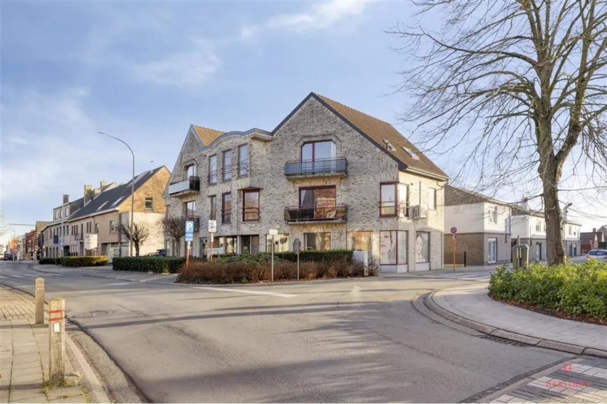 Appartement te  koop in Landegem 9850 239500.00€ 2 slaapkamers 100.00m² - Zoekertje 663009