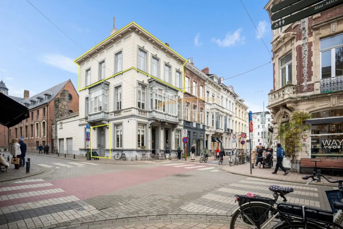 Huis te  koop in Gent 9000 994000.00€ 3 slaapkamers 213.00m² - Zoekertje 662503