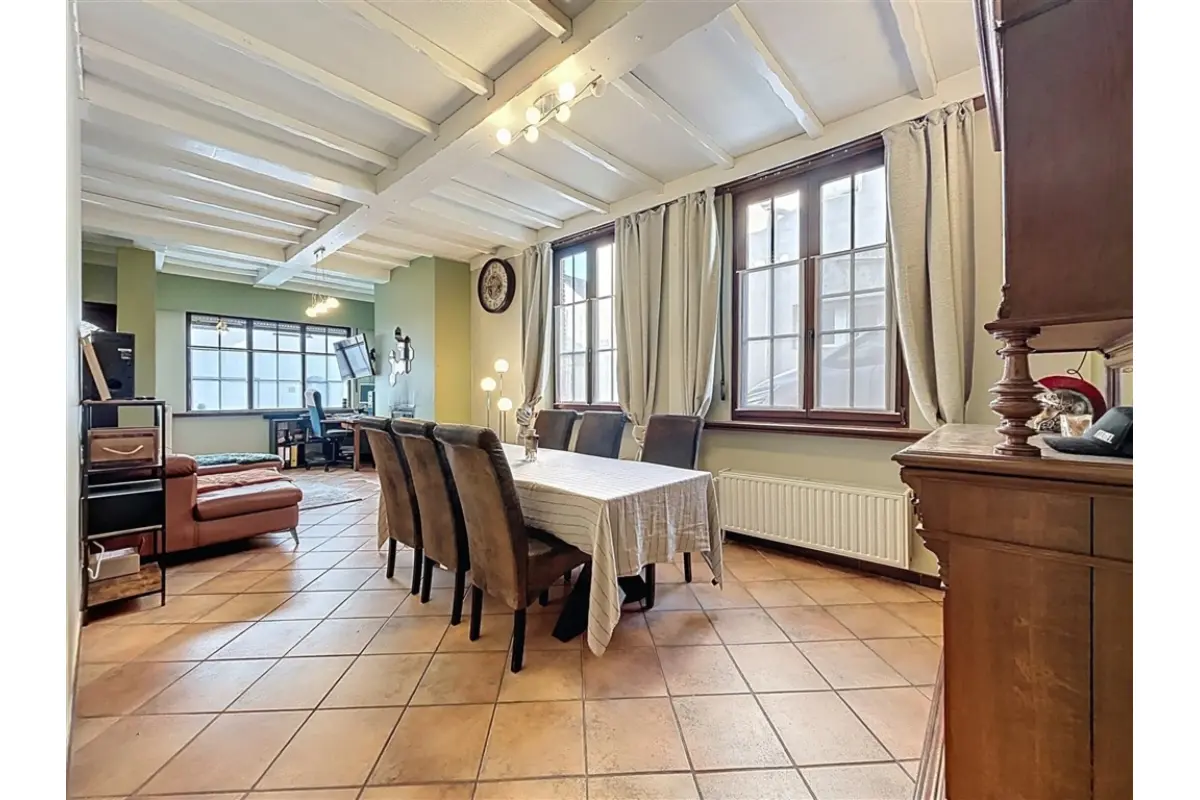 Huis te  koop in Temse 9140 335000.00€ 3 slaapkamers 217.00m² - Zoekertje 662798