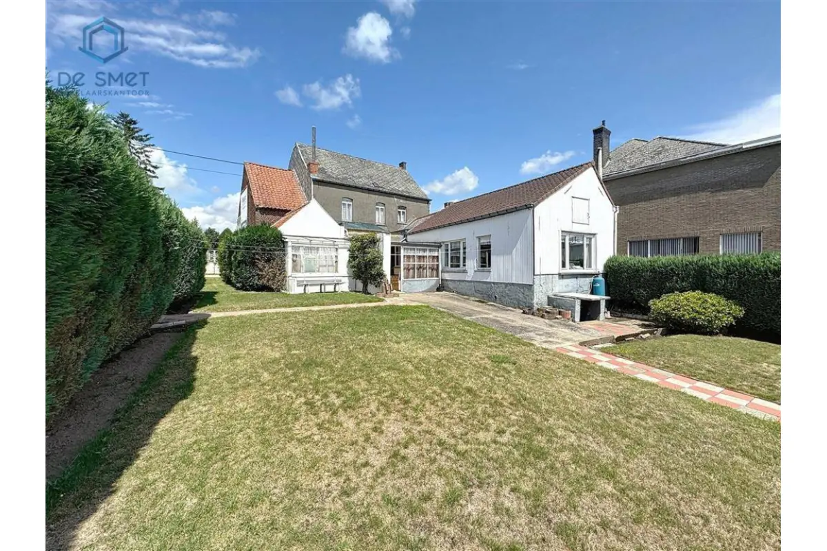 Huis te  koop in Lierde 9570 225000.00€ 4 slaapkamers 309.00m² - Zoekertje 662314