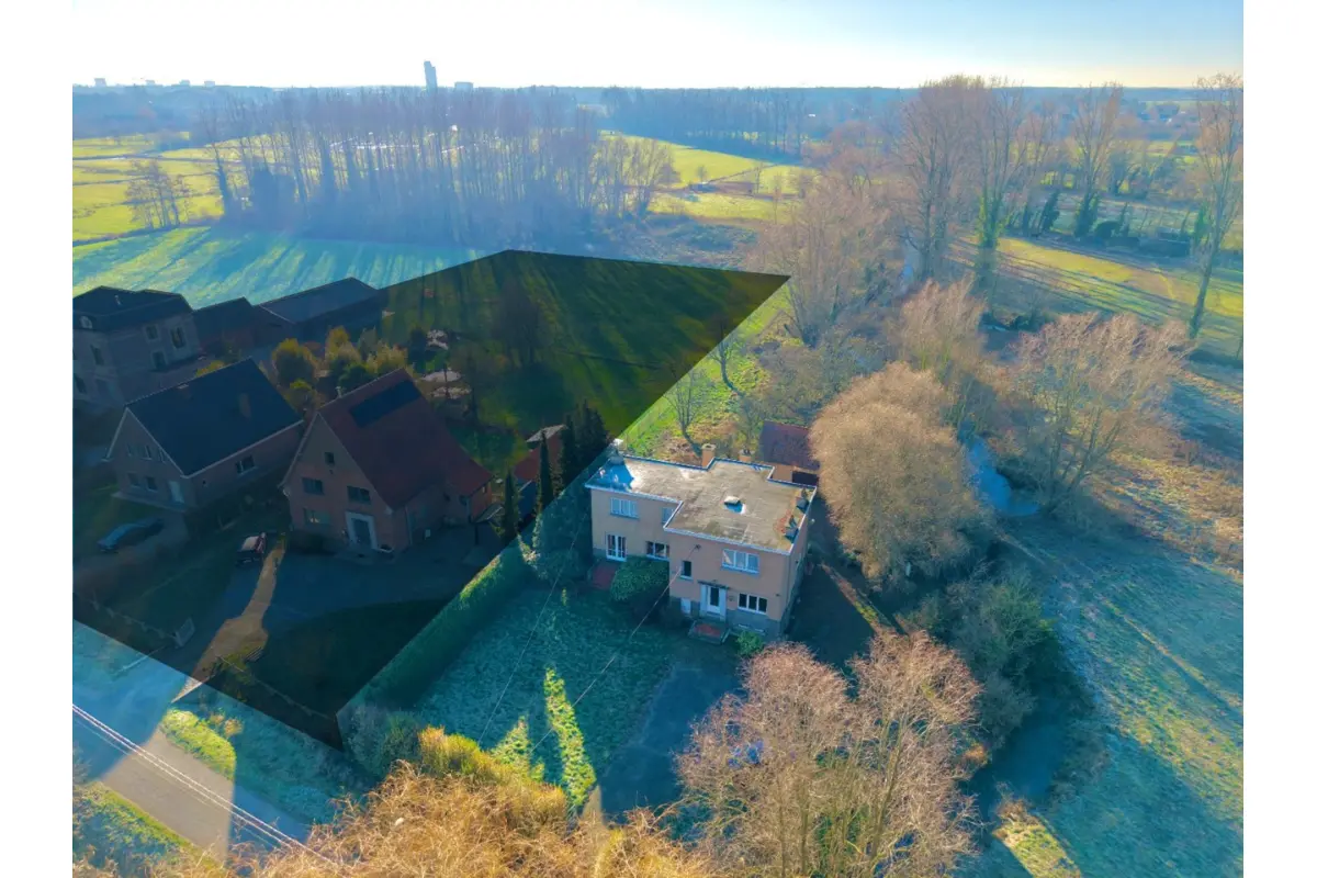 Huis te  koop in Drongen 9031 1100000.00€ 5 slaapkamers 222.00m² - Zoekertje 663046