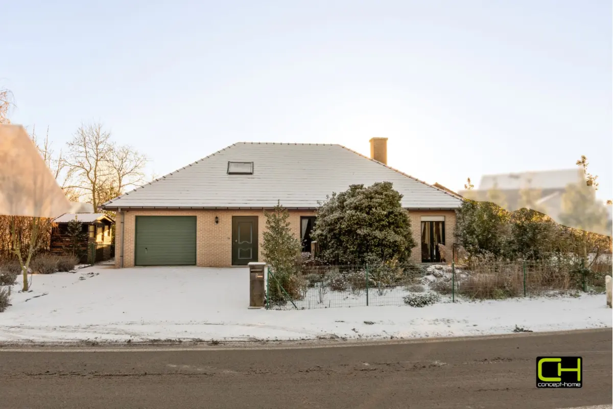 Huis te  koop in Zomergem 9930 459000.00€ 3 slaapkamers 210.00m² - Zoekertje 663554