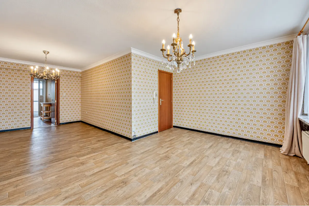 Appartement te  koop in Geraardsbergen 9500 155000.00€ 1 slaapkamers 82.00m² - Zoekertje 663594