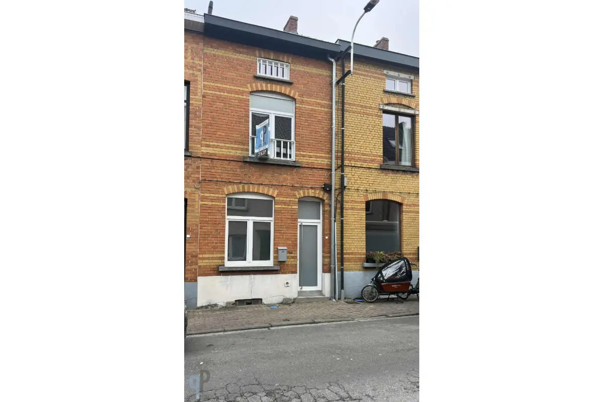 Huis te  koop in Zottegem 9620 335000.00€ 4 slaapkamers 135.00m² - Zoekertje 663557