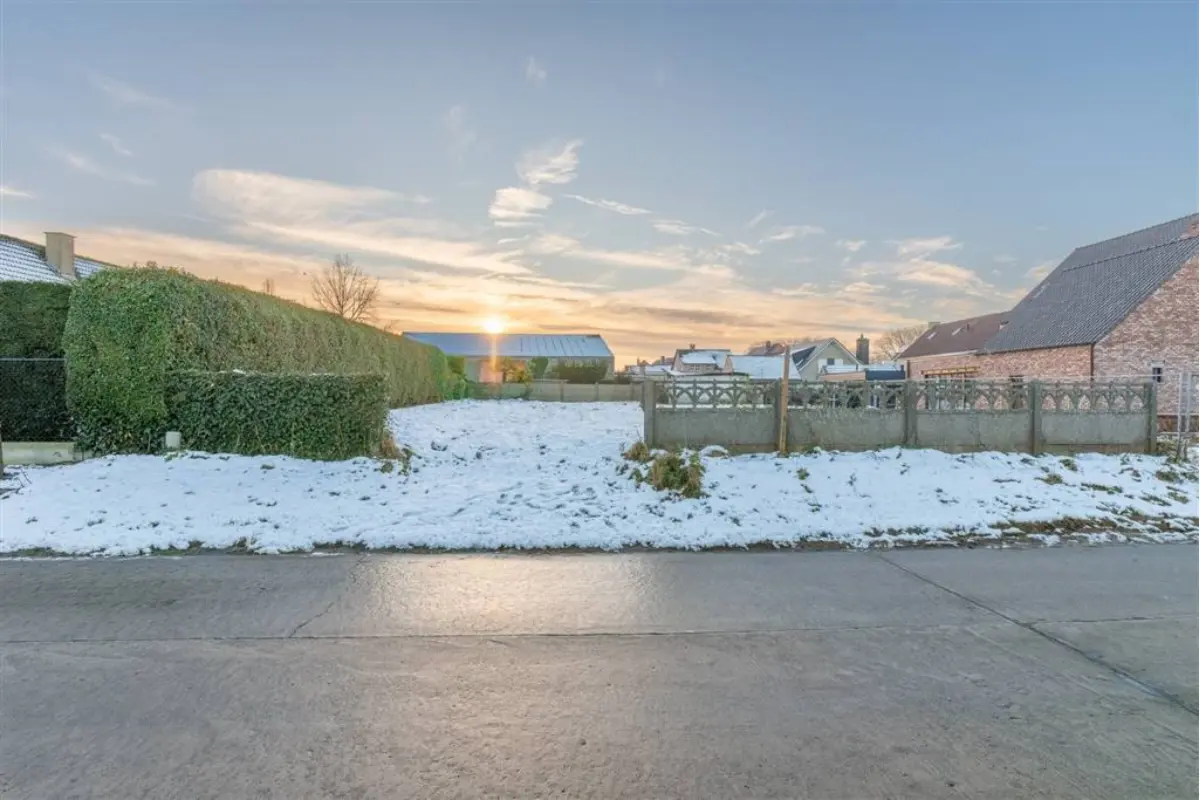 Grond te  koop in Sint-Lievens-Houtem 9520 199000.00€  slaapkamers m² - Zoekertje 667478