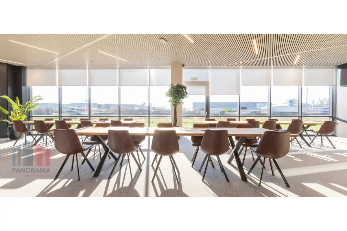 Handelszaak te  huur in Erembodegem 9320 2904.00€  slaapkamers 205.00m² - Zoekertje 667859