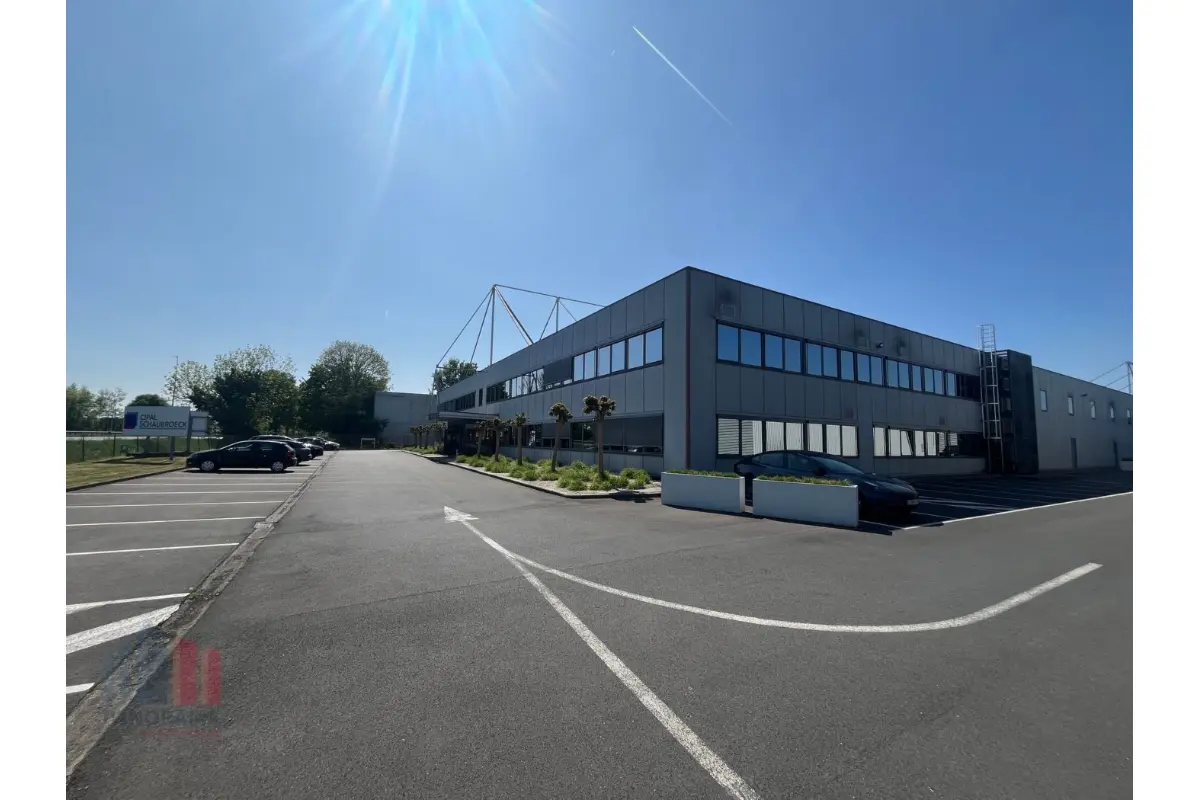 Handelszaak te  huur in Nazareth 9810 5153.00€  slaapkamers 773.00m² - Zoekertje 667871