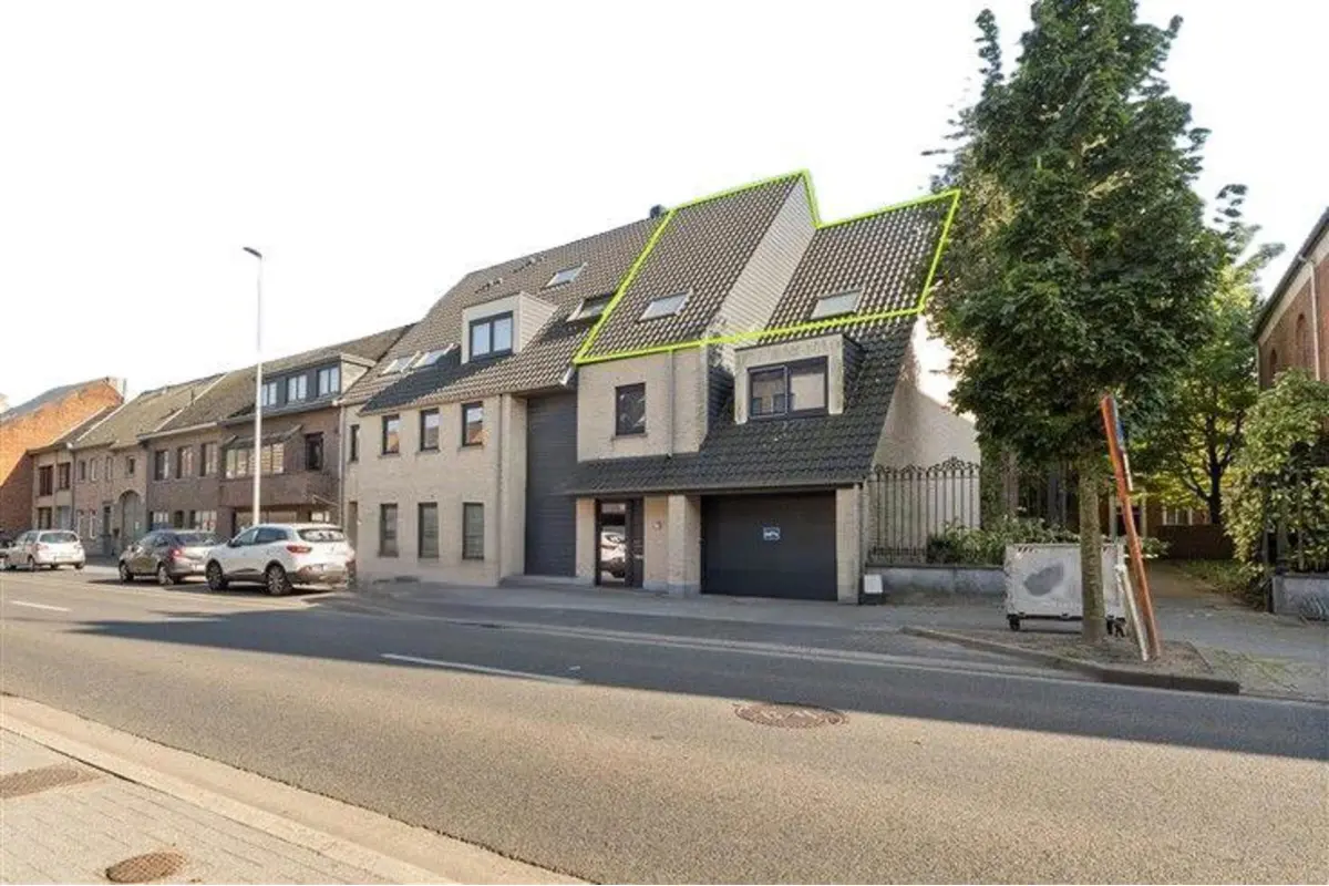 Appartement te  huur in Dendermonde 9200 900.00€ 2 slaapkamers 103.00m² - Zoekertje 668813
