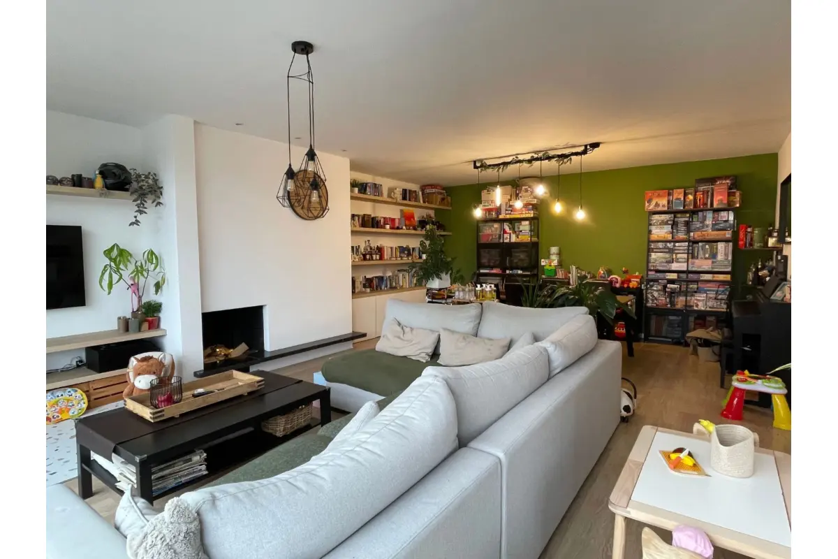 Appartement te  huur in Lokeren 9160 975.00€ 3 slaapkamers 155.00m² - Zoekertje 668722