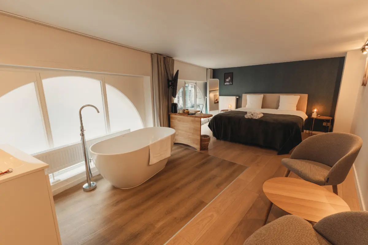 Appartement te  in Gent 9000 3000.00€ 3 slaapkamers 120.00m² - Zoekertje 670336