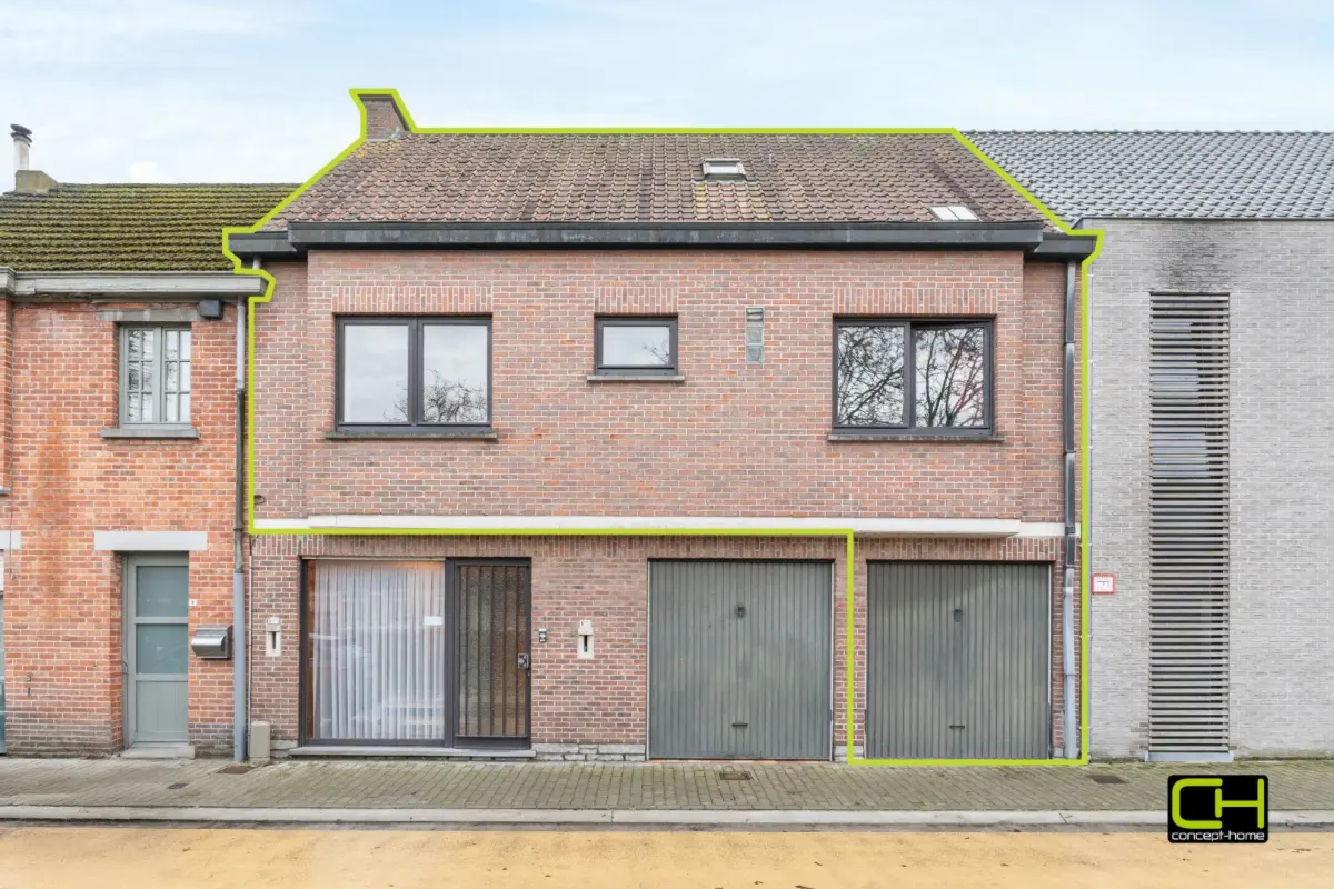 Appartement te  koop in Lovendegem 9920 319500.00€ 4 slaapkamers 134.00m² - Zoekertje 670215