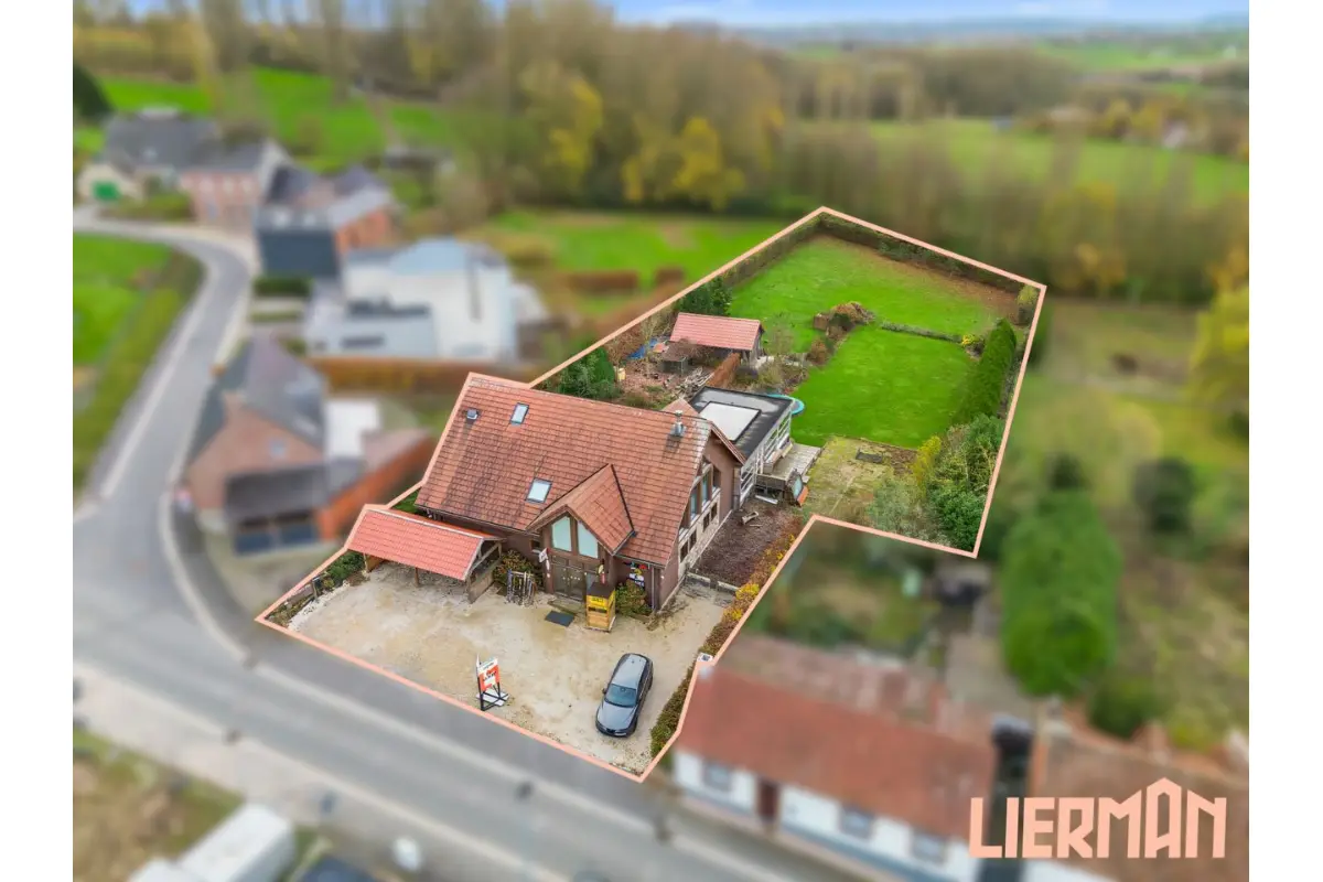 Huis te  koop in Brakel 9660 665000.00€ 4 slaapkamers 397.00m² - Zoekertje 670199