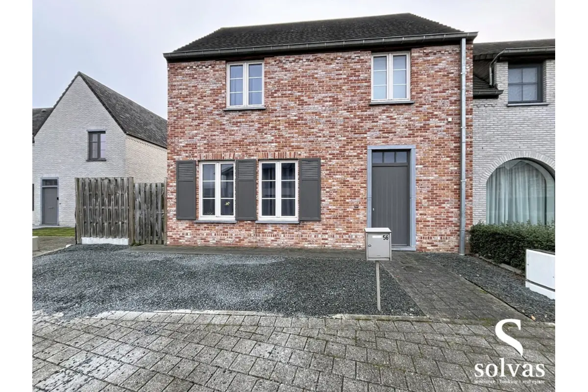 Huis te  in Aalter 9880 1125.00€ 3 slaapkamers 164.00m² - Zoekertje 669594