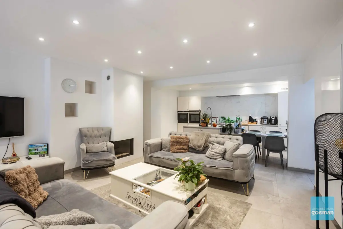 Huis te  koop in Zele 9240 299000.00€ 4 slaapkamers 166.00m² - Zoekertje 669390