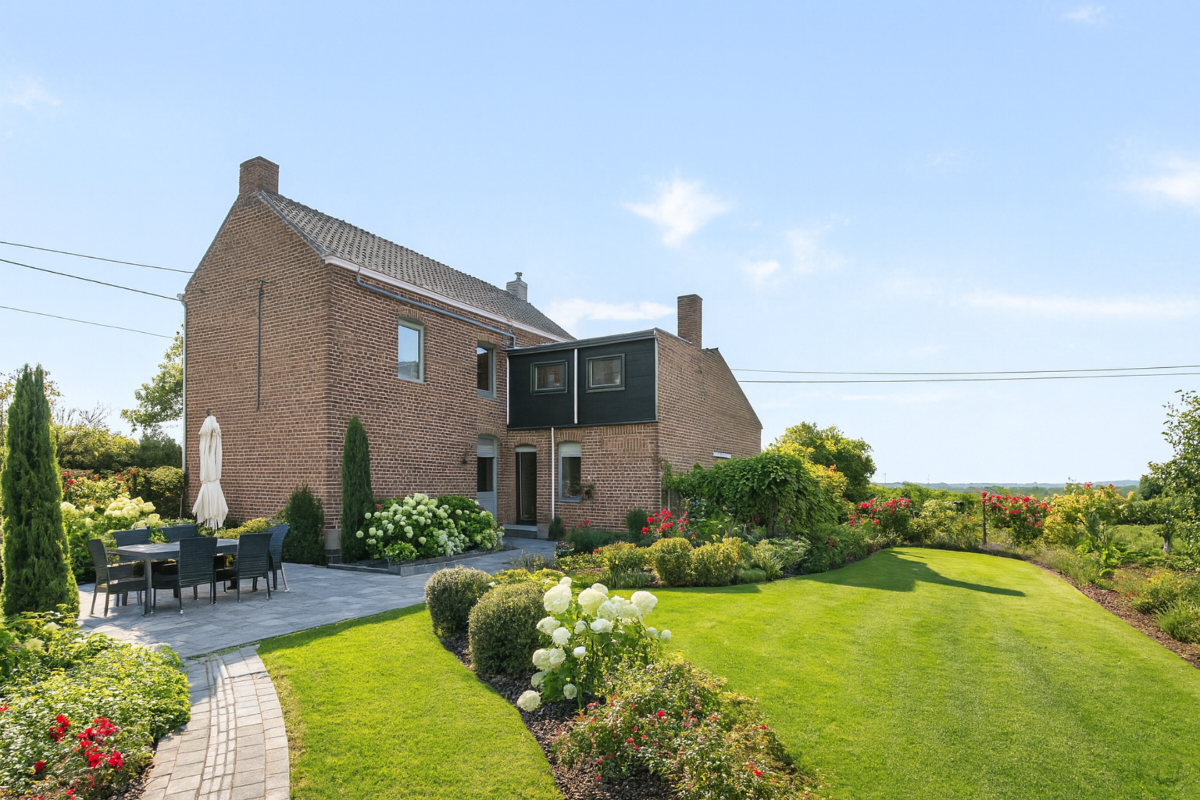 Huis te  koop in Kluisbergen 9690 419000.00€ 5 slaapkamers 220.00m² - Zoekertje 669445