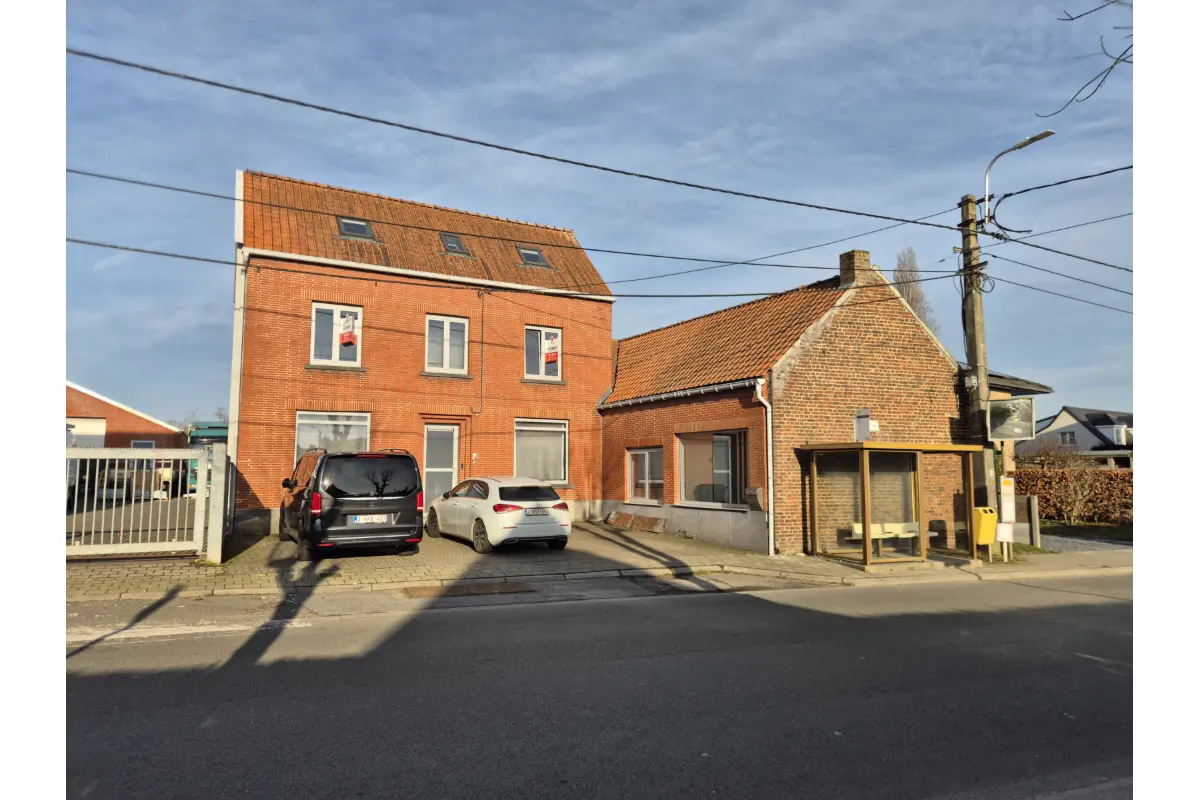 Huis te  huur in Impe 9340 1150.00€ 5 slaapkamers m² - Zoekertje 671868