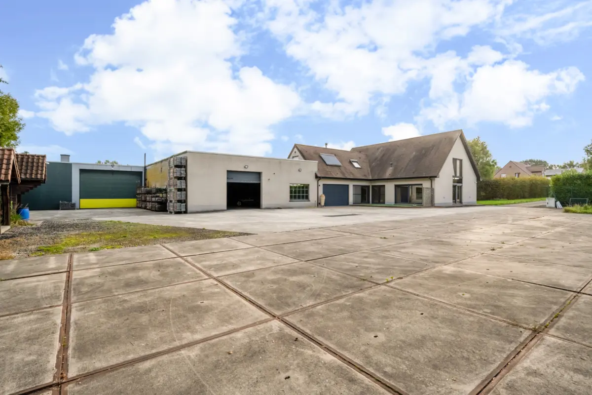 Huis te  koop in Merelbeke 9820 1250000.00€ 4 slaapkamers 467.00m² - Zoekertje 673756