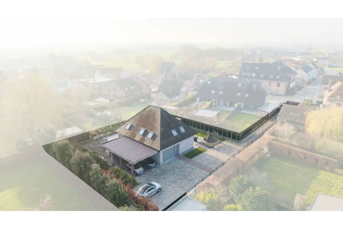 Huis te  koop in Zomergem 9930 725000.00€ 4 slaapkamers 250.00m² - Zoekertje 673679