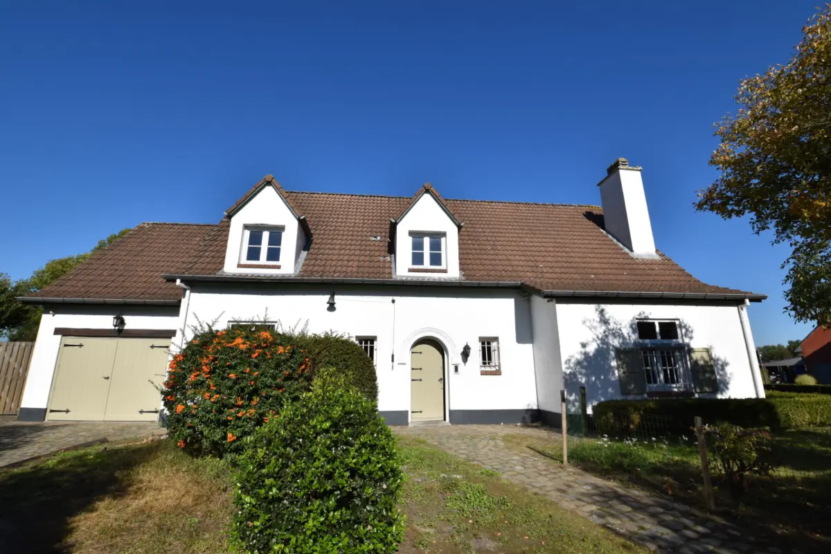 Huis te  koop in Nieuwkerken-Waas 9100 497000.00€  slaapkamers m² - Zoekertje 674405