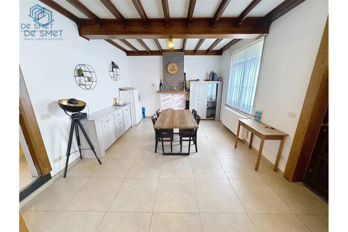 Mixgebouw te  koop in Lierde 9570 305000.00€ 3 slaapkamers 176.00m² - Zoekertje 674109