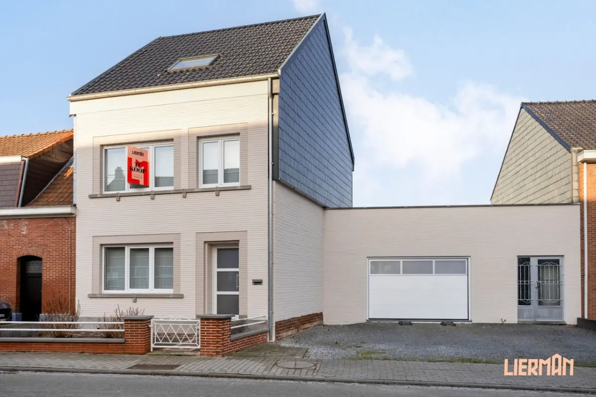Huis te  koop in Meerbeke 9402 389000.00€ 4 slaapkamers 275.00m² - Zoekertje 673584