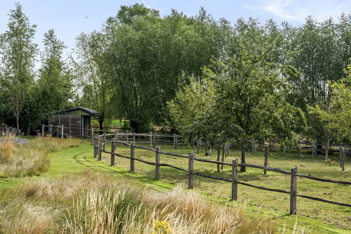 Grond te  koop in Wortegem-Petegem 9790 195000.00€  slaapkamers m² - Zoekertje 673662