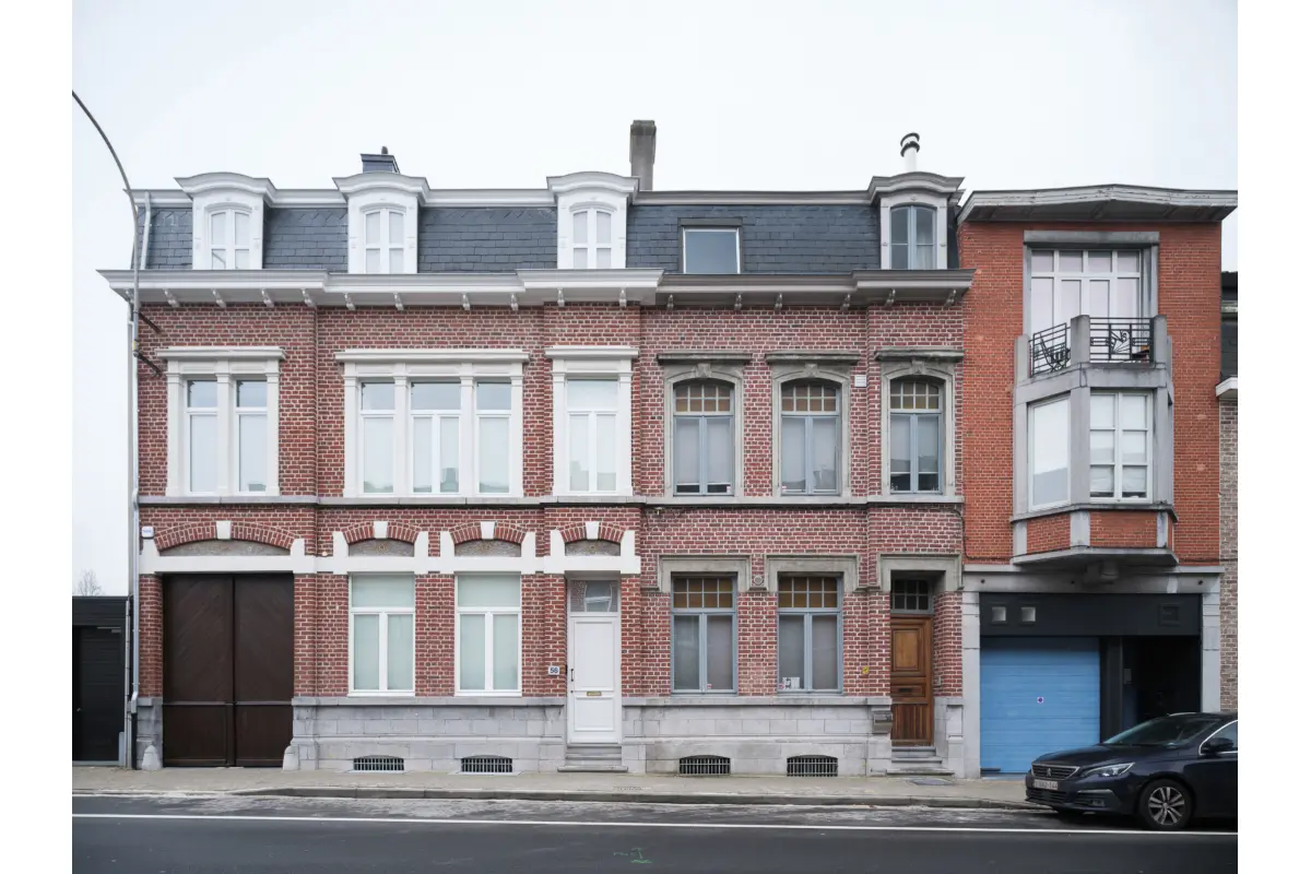 Herenhuis te  koop in Ronse 9600 433000.00€ 5 slaapkamers 314.00m² - Zoekertje 674688