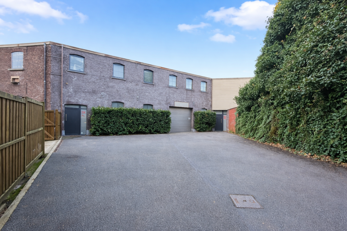 Handelszaak te  in Gent 9000 3500.00€  slaapkamers 436.00m² - Zoekertje 674749