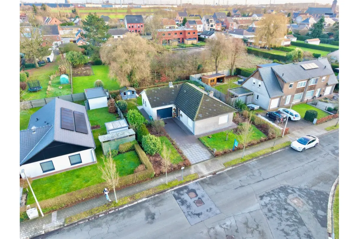 Huis te  koop in Kluizen 9940 345000.00€ 3 slaapkamers 135.00m² - Zoekertje 675407