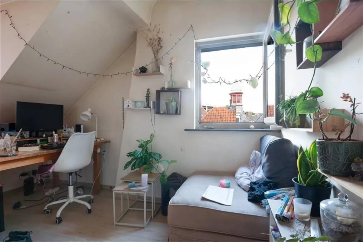 Appartement te  koop in Aalst 9300 120000.00€ 1 slaapkamers 53.00m² - Zoekertje 675215