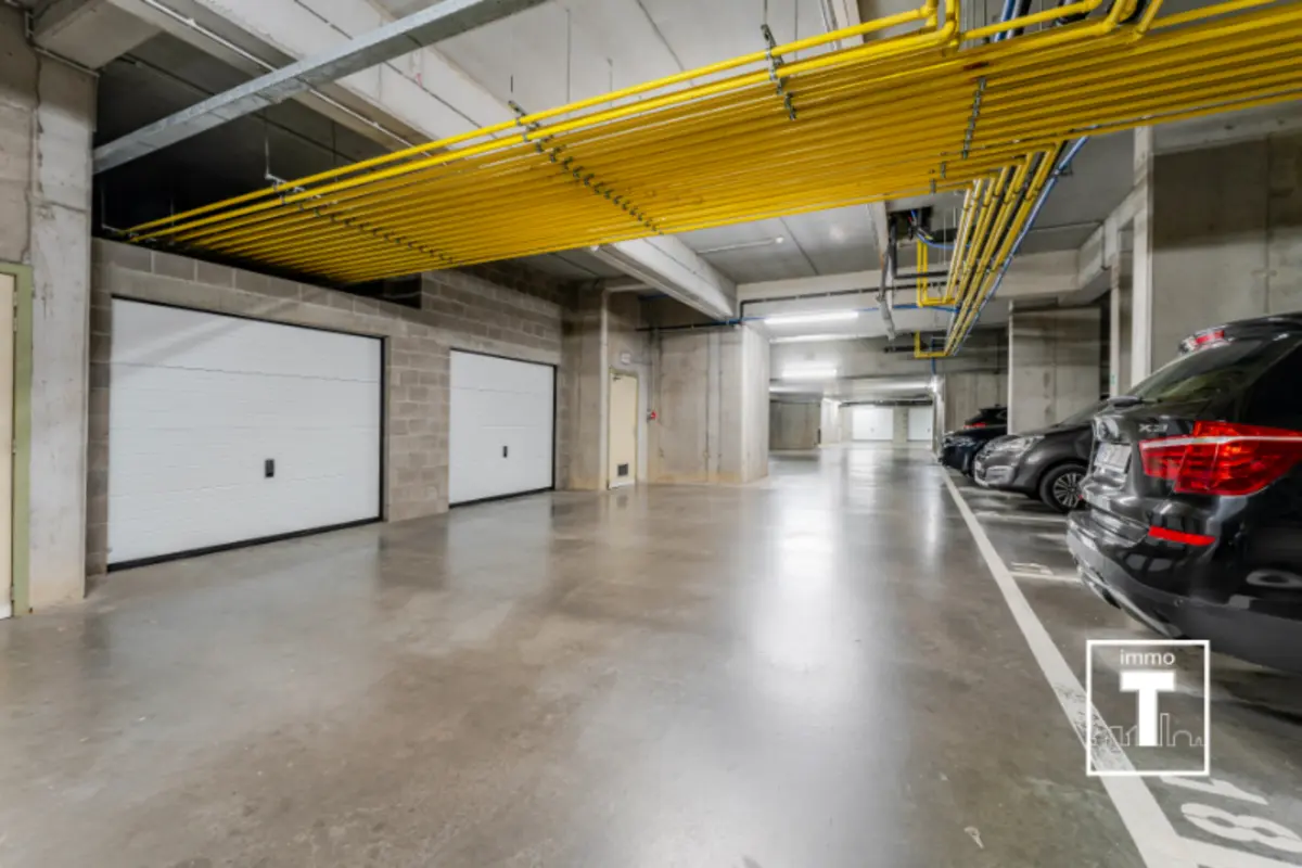 Box te  koop in Leupegem 9700 30000.00€  slaapkamers m² - Zoekertje 675989