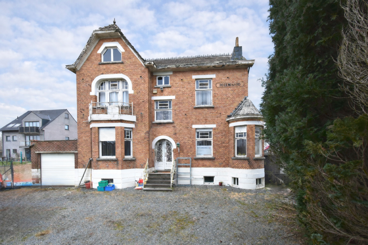 Huis te  koop in Idegem 9506 499000.00€ 3 slaapkamers 340.00m² - Zoekertje 676787