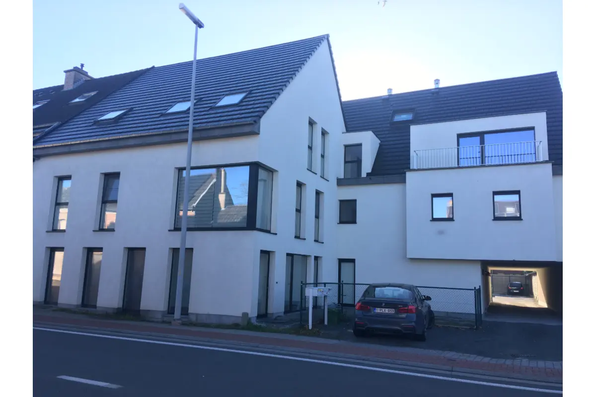 Appartement te  huur in Baasrode 9200 850.00€ 2 slaapkamers 100.00m² - Zoekertje 677019