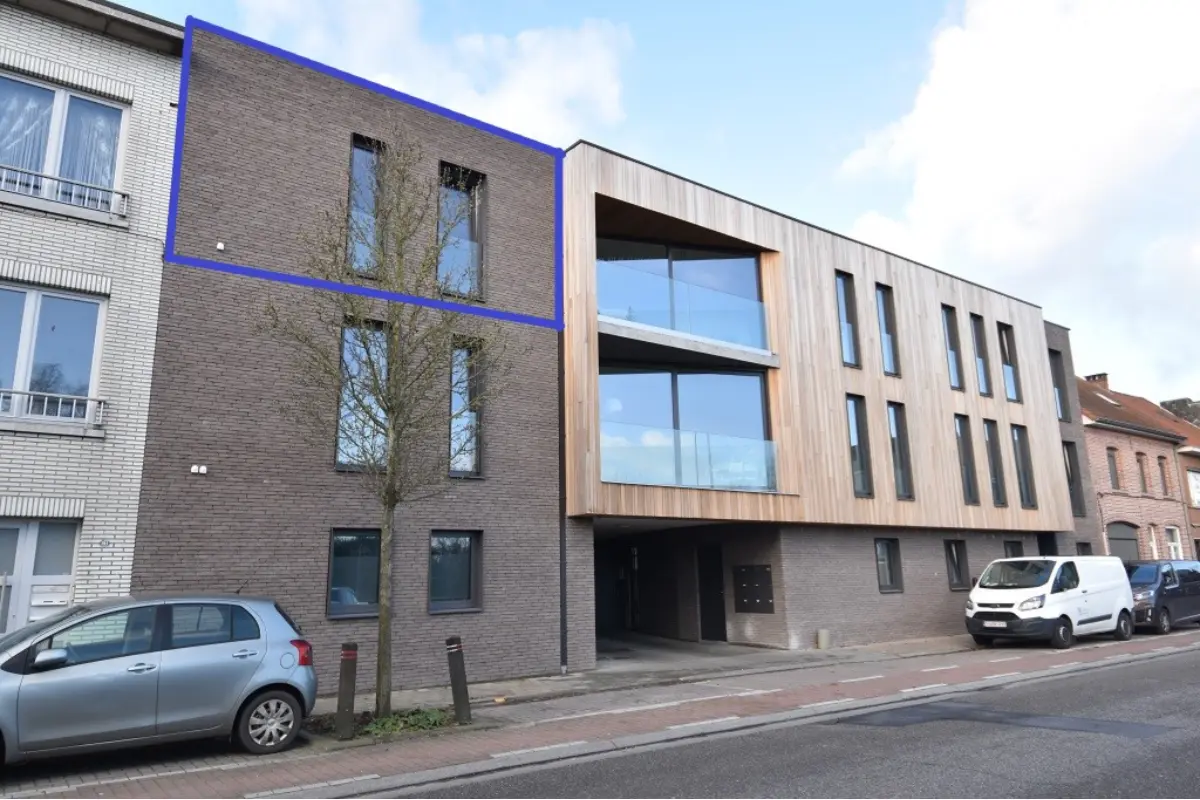 Appartement te  huur in Nieuwkerken-Waas 9100 850.00€  slaapkamers m² - Zoekertje 677525