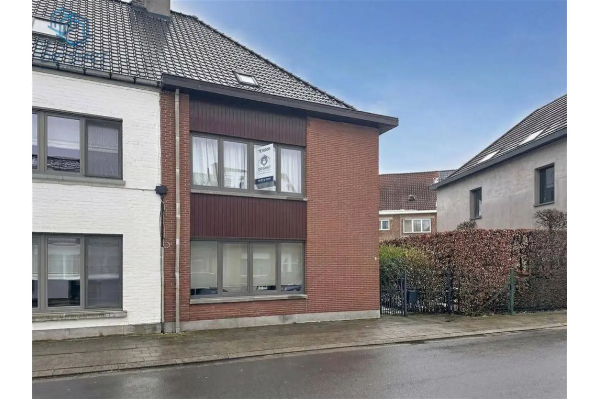 Huis te  in Geraardsbergen 9500 325000.00€ 3 slaapkamers 150.00m² - Zoekertje 678817