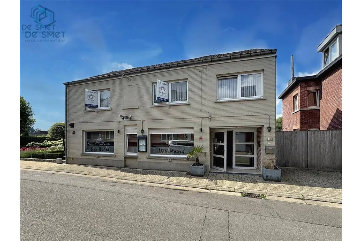 Handelszaak te  koop in Voorde 9400 350000.00€ 3 slaapkamers 578.00m² - Zoekertje 678805