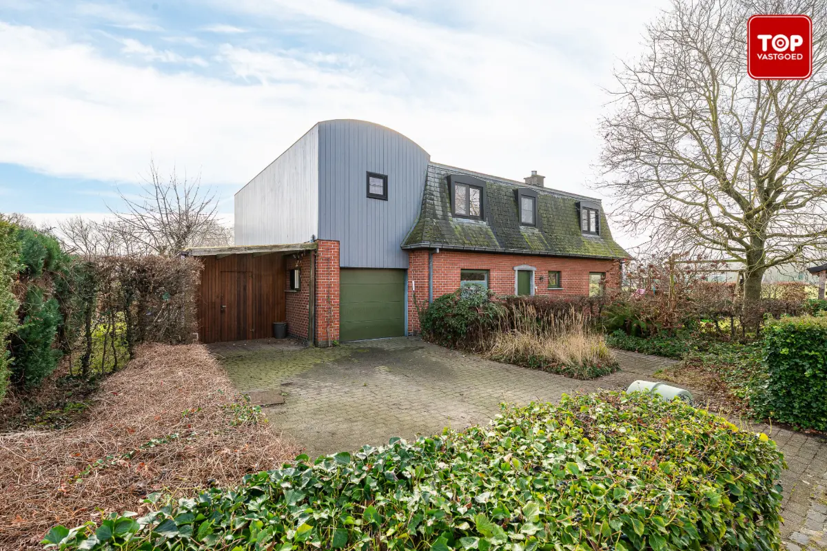 Villa te  koop in Evergem 9940 579000.00€ 3 slaapkamers 202.00m² - Zoekertje 679040